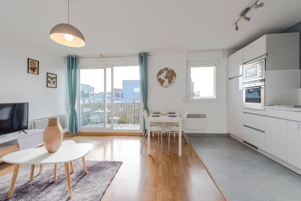 Crystal Apartment Disneyland Bmyguest Montevrain Ngoại thất bức ảnh