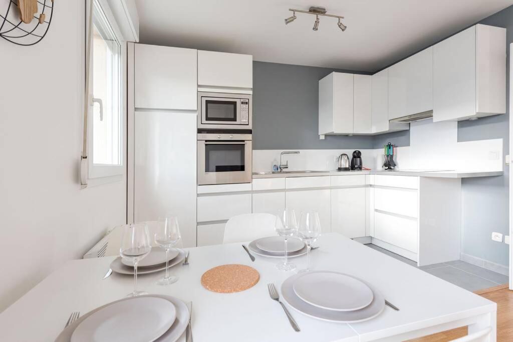 Crystal Apartment Disneyland Bmyguest Montevrain Ngoại thất bức ảnh