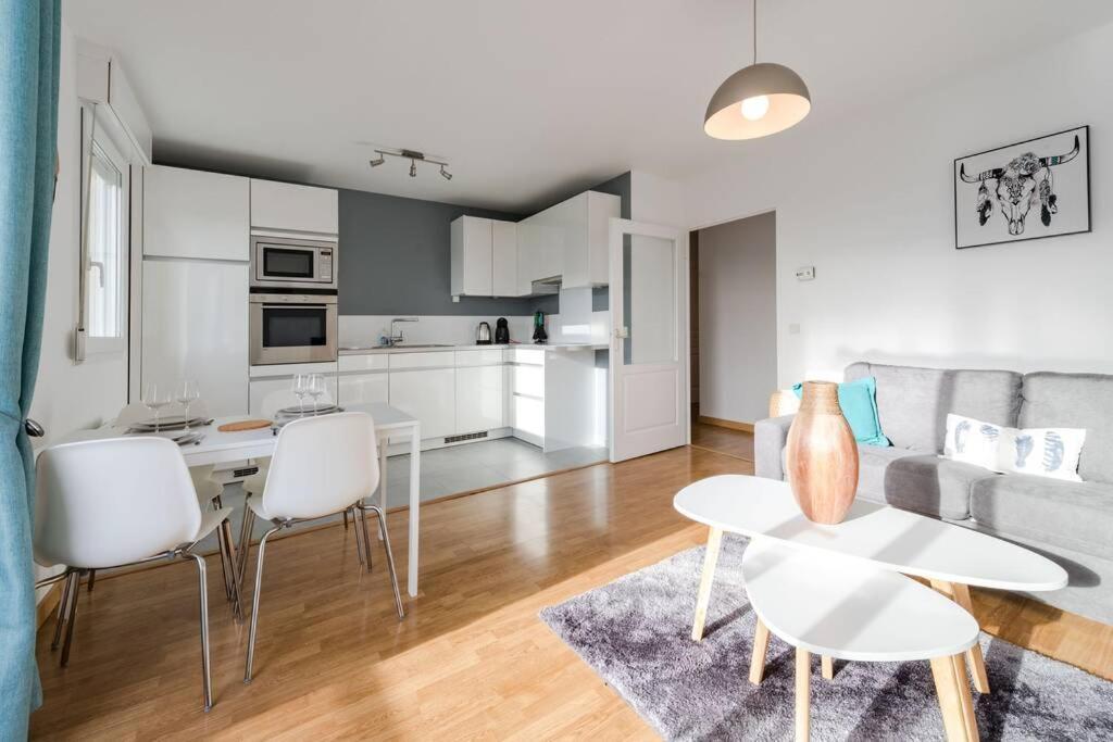 Crystal Apartment Disneyland Bmyguest Montevrain Ngoại thất bức ảnh
